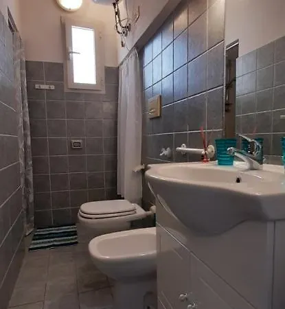 Florensia - Comodo Bilocale A Due Passi Dal Centro Appartement *